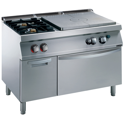 Modular Cooking Range Line 700XP Gas Solid Top on Gas Oven 372218